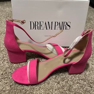 NWT hot pink heels
